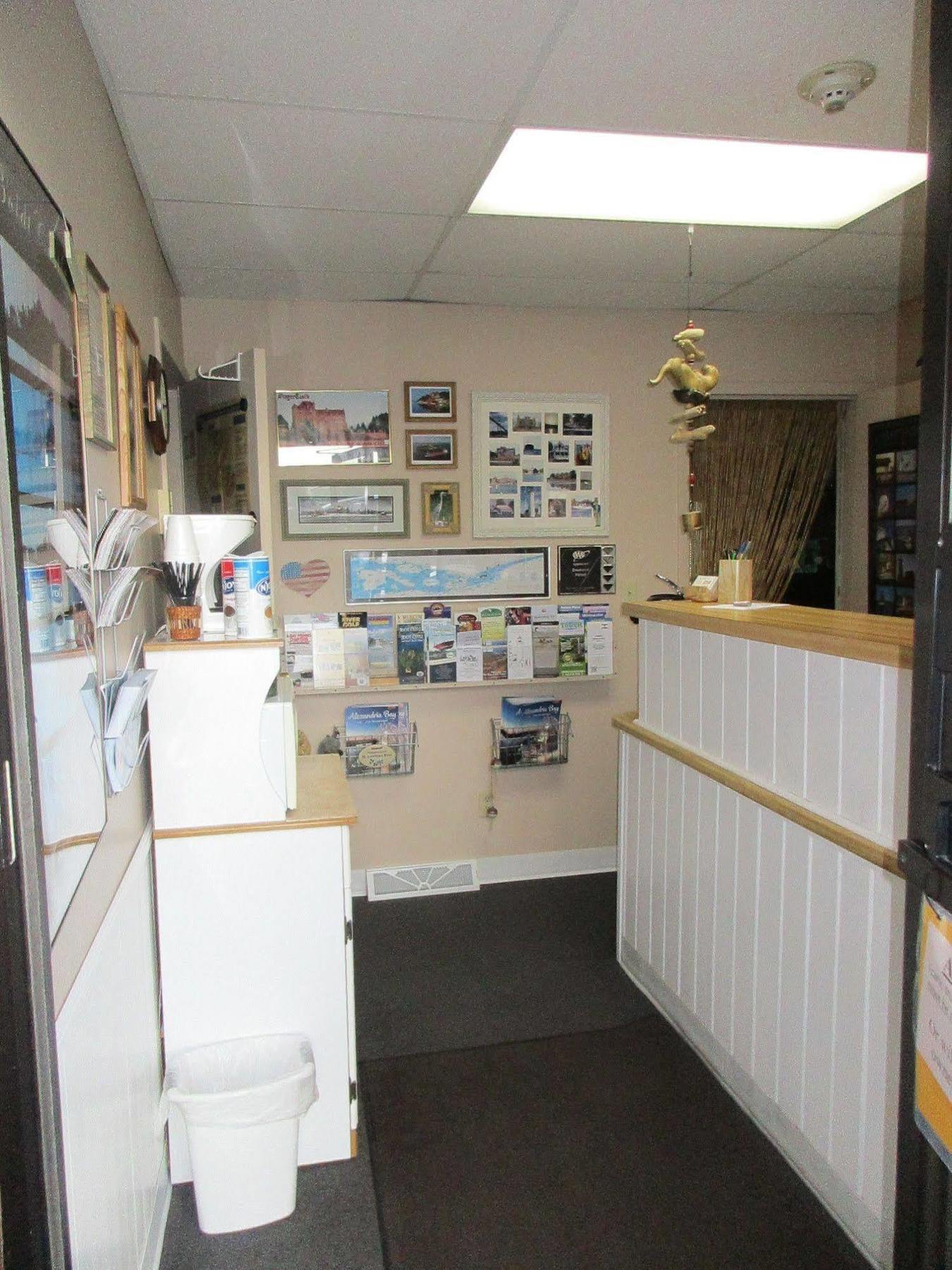 Otter Creek Inn Alexandria Bay Buitenkant foto
