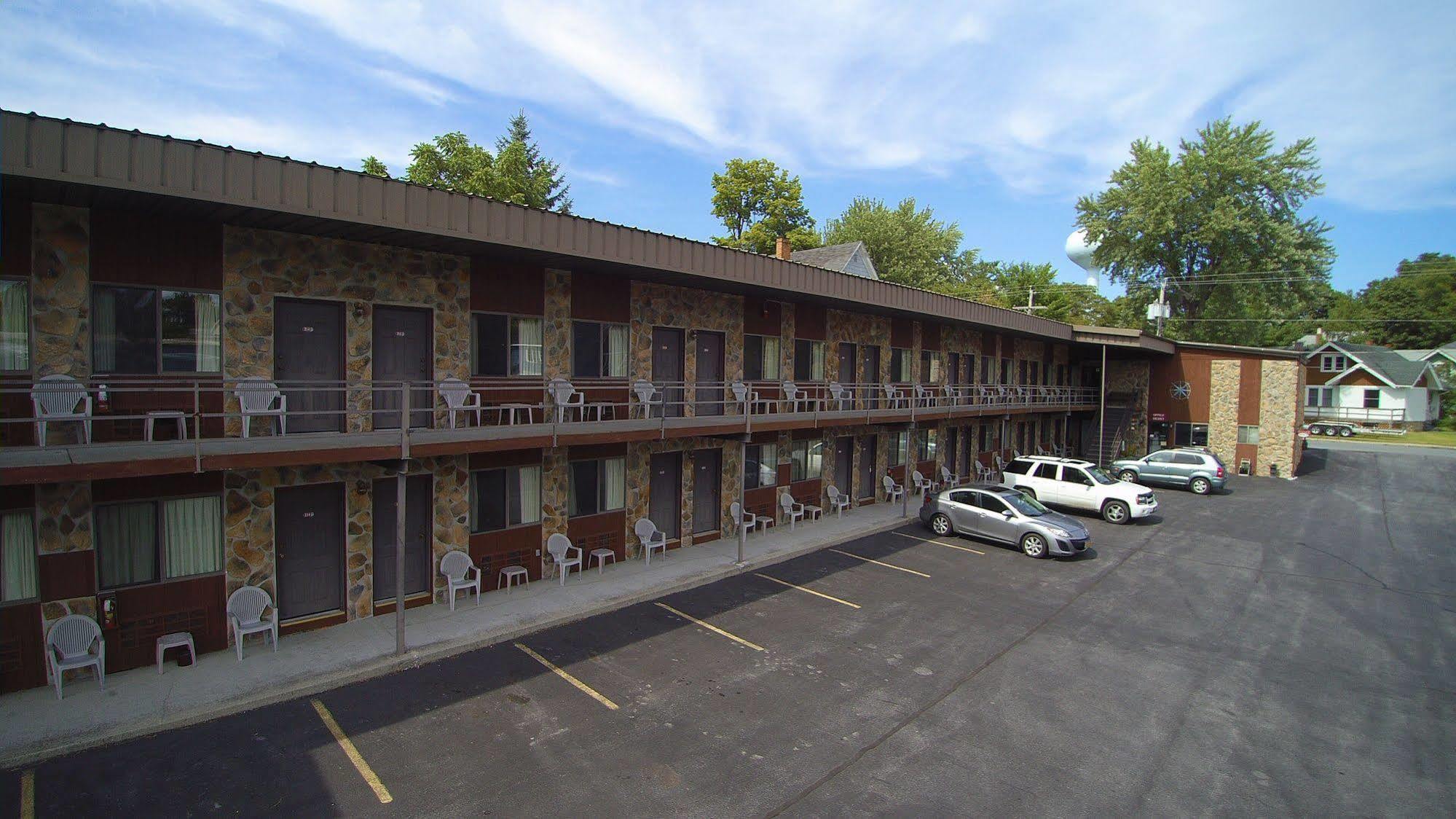 Otter Creek Inn Alexandria Bay Buitenkant foto